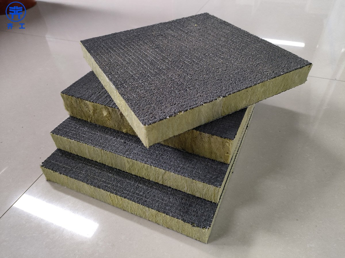 巖棉復合板墻板的優點有哪些？